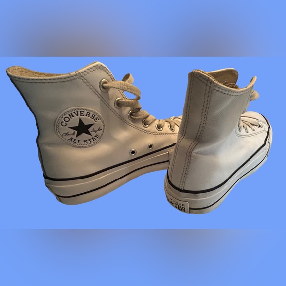 Converse All Star White High-Top Sneakers

Chuck Taylor All Star Lift Platform - Picture 1 of 10
